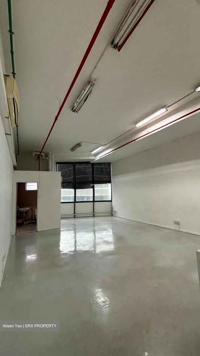 Oxley Bizhub (D14), Factory #627357251